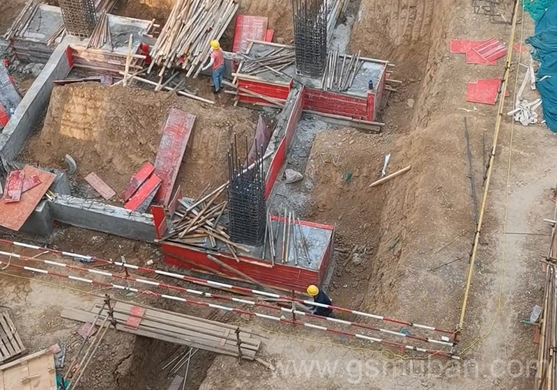 建筑木模板的選購與保養(yǎng)(如何挑選適合自己的木模板)